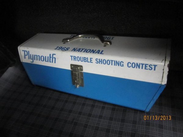 1968 Plymouth Troubleshooting trophy toolbox.jpg